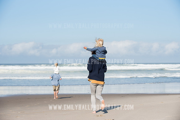 Roads End Beach-3663