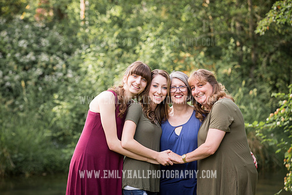 Emily Hall Photography - Family Portraits 2017-86
