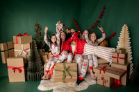 kLAASSENS 2025 CHRISTMAS JAMMIES-8360