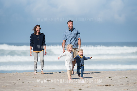 Roads End Beach-3643