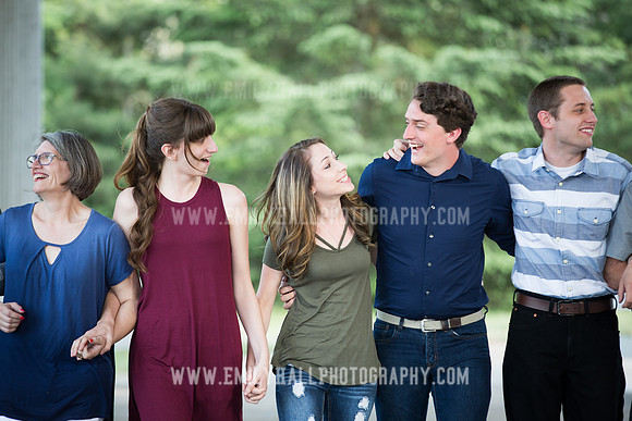 Emily Hall Photography - Family Portraits 2017-29