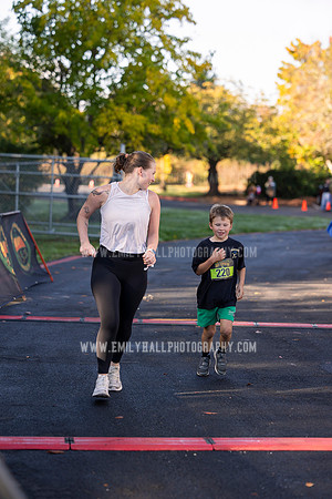 EmilyHallPhoto-2-19
