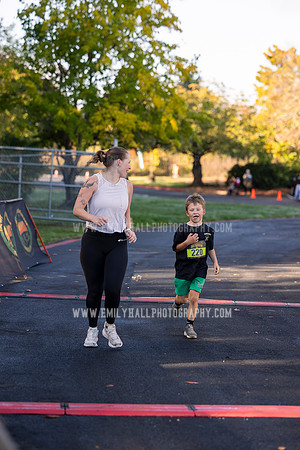 EmilyHallPhoto-2-18