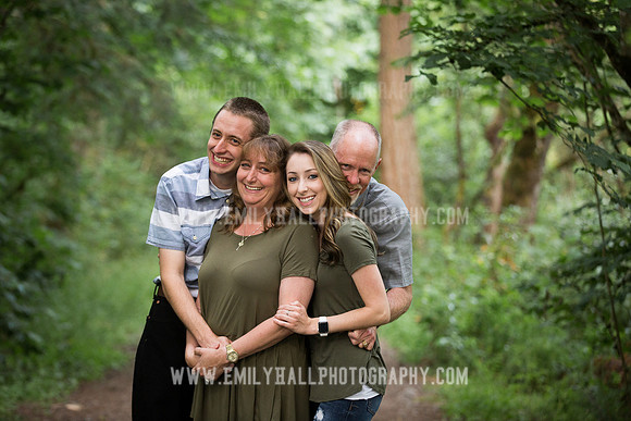Emily Hall Photography - Family Portraits 2017-70