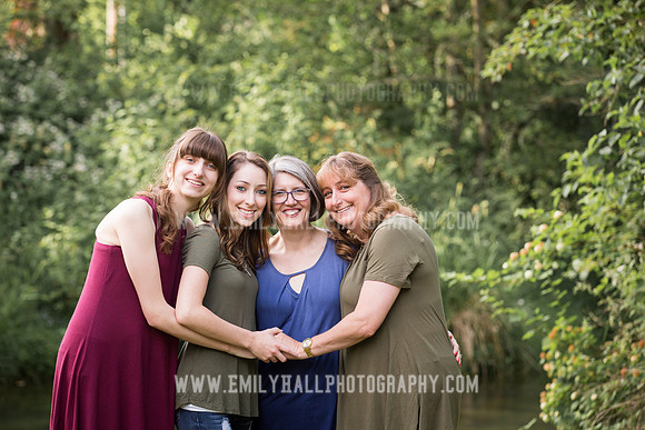 Emily Hall Photography - Family Portraits 2017-80