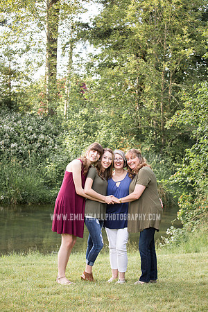 Emily Hall Photography - Family Portraits 2017-85