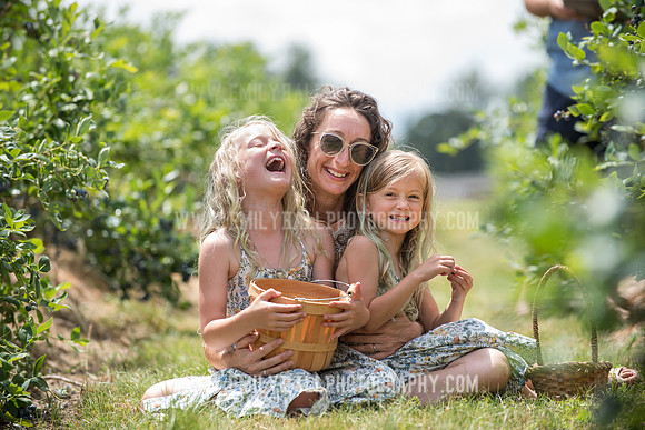 EmilyEmilyEmily-001