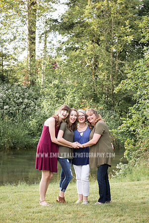 Emily Hall Photography - Family Portraits 2017-84