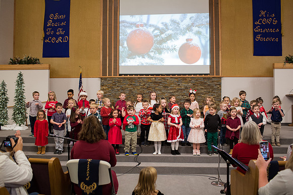 YMCA Preschool Christmas Program 2019-9032
