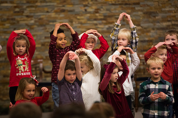 YMCA Preschool Christmas Program 2019-9005