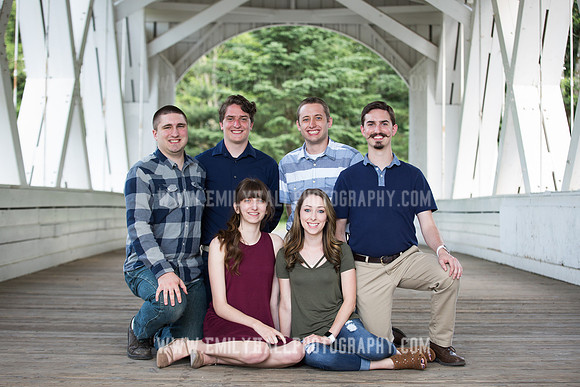 Emily Hall Photography - Family Portraits 2017-31