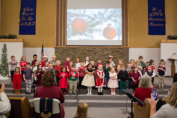 YMCA Preschool Christmas Program 2019-9031